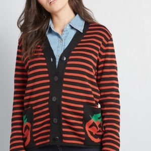 Plus size Modcloth halloween sweater